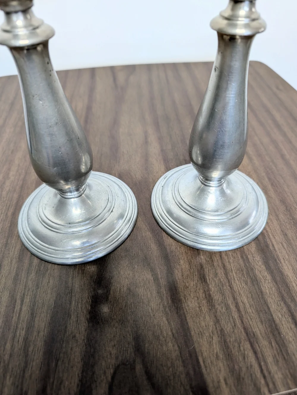 Pair Of Vintage Spindle Silver Tone Mayflower Pewter Tall Candlestick Holders